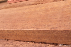 不是专业施工人员一般施工