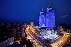 <b>月星家居借帮3D手艺线上电子商务平台</b>